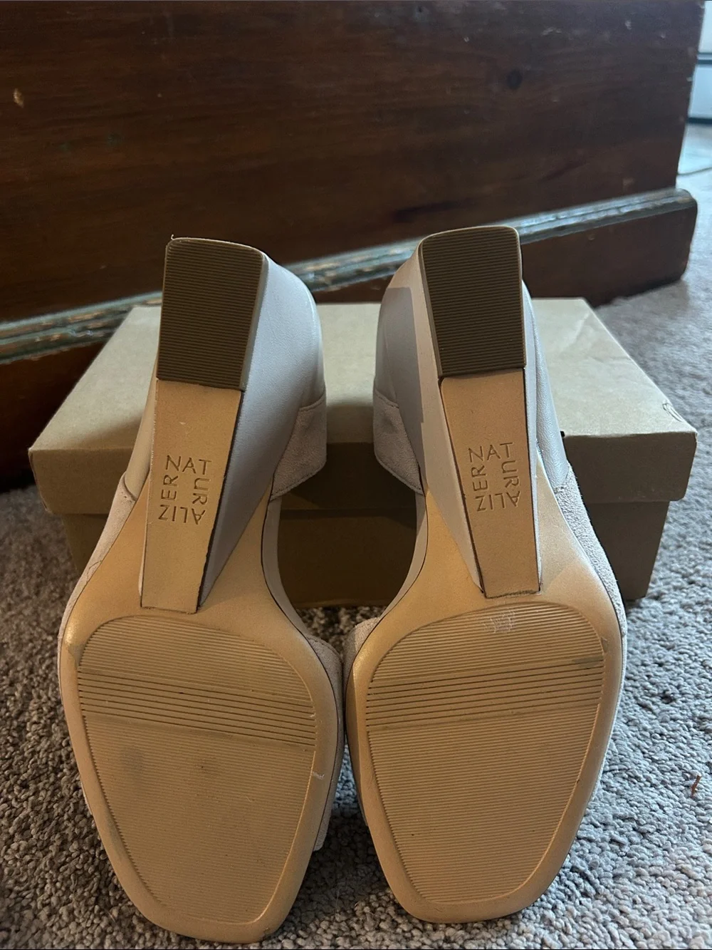 NEW Naturalizer Beige Open-Toe Suede Wedge Pumps